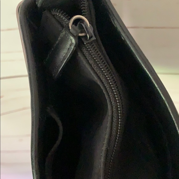 Black Jones New York Purse - Picture 4 of 6